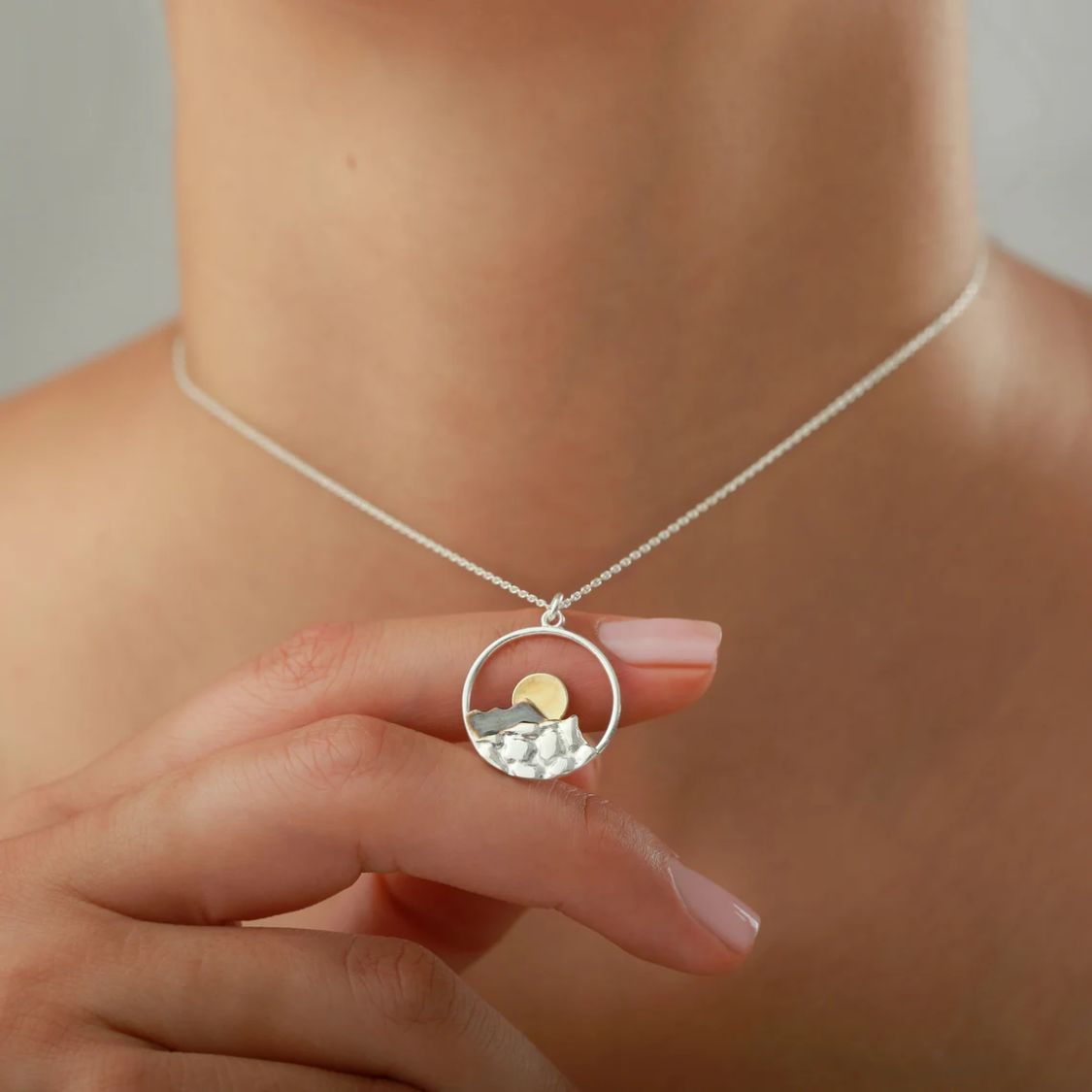 MOUNTAIN LUCKY CHARM NECKLACE